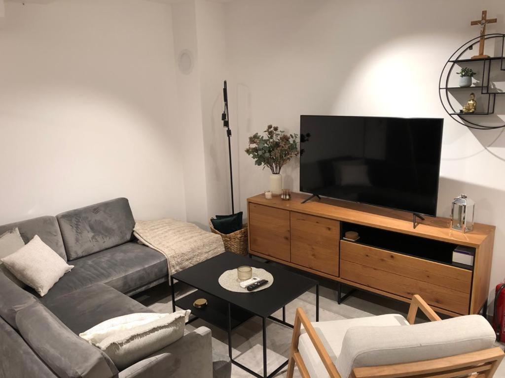 Spuzva Lägenhet Brodarica  Exteriör bild